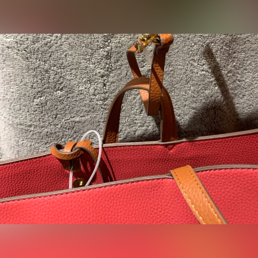 Anne Klein - Picture 4 of 11